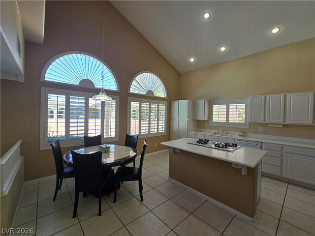 2232 Alanhurst Drive, Henderson, NV 89052