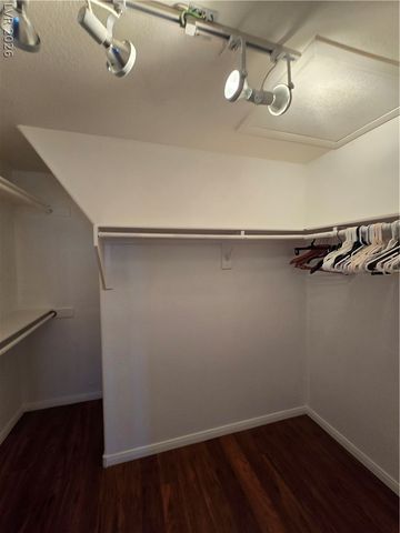 2232 Alanhurst Drive, Henderson, NV 89052