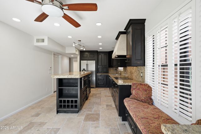 7756 E MONTEBELLO Avenue, Scottsdale, AZ 85250