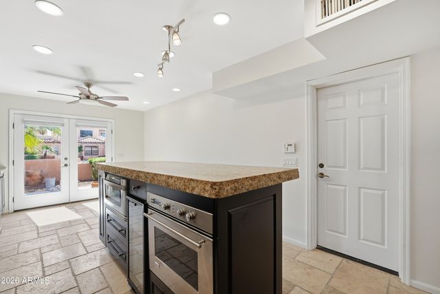 7756 E MONTEBELLO Avenue, Scottsdale, AZ 85250