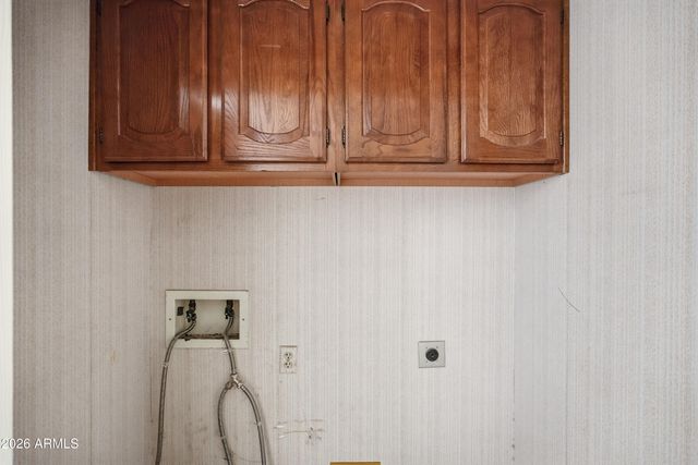 7756 E MONTEBELLO Avenue, Scottsdale, AZ 85250