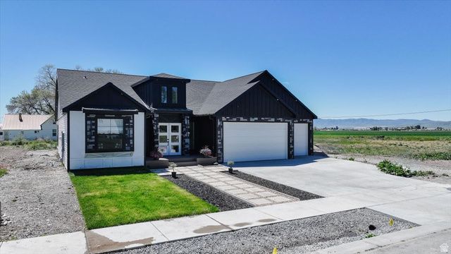 34 E 1100 N, Preston, ID 83263