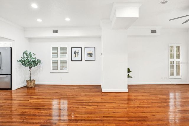 3006 W JULIA STREET C, Tampa, FL 33629