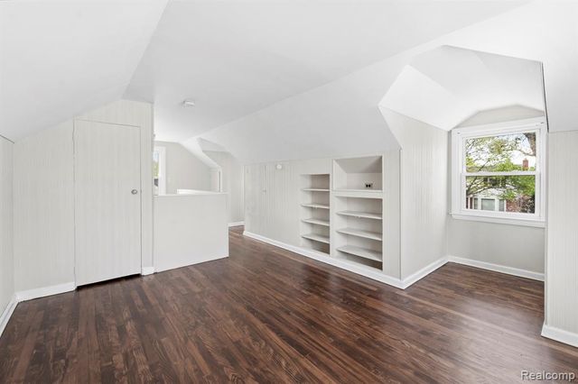 22424 Nowlin Street, Dearborn, MI 48124