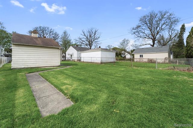 22424 Nowlin Street, Dearborn, MI 48124