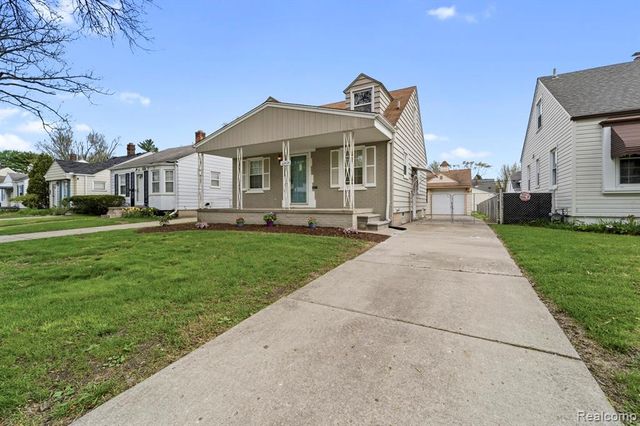 22424 Nowlin Street, Dearborn, MI 48124