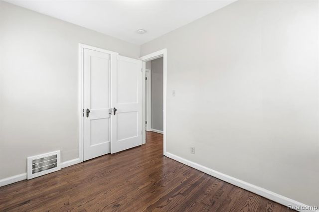 22424 Nowlin Street, Dearborn, MI 48124