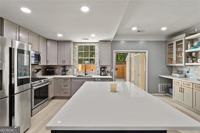 3980 Hancock Circle, Atlanta, GA 30340