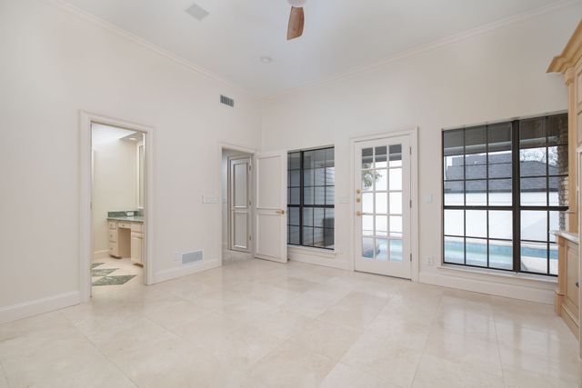 6912 Hillpark Drive, Dallas, TX 75230