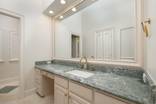 6912 Hillpark Drive, Dallas, TX 75230