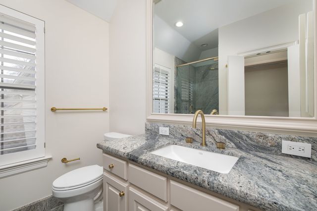 6912 Hillpark Drive, Dallas, TX 75230