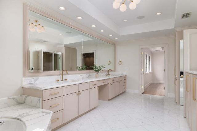 6912 Hillpark Drive, Dallas, TX 75230