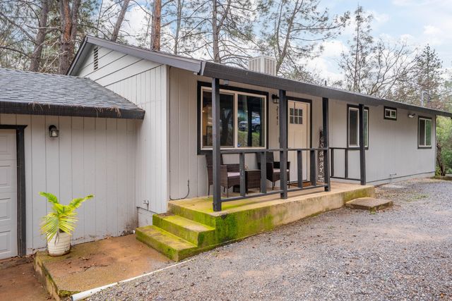 2141 Montana Avenue, Shasta Lake, CA 96019