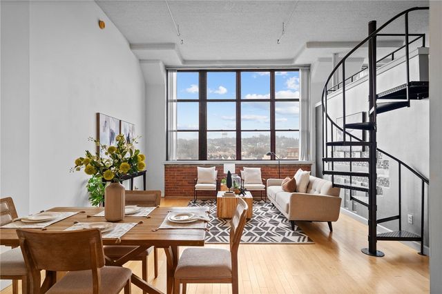 5850 Centre Ave 503, Shadyside, PA 15206