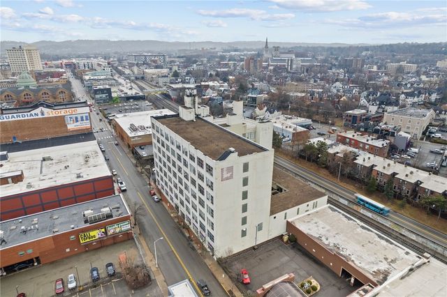 5850 Centre Ave 503, Shadyside, PA 15206