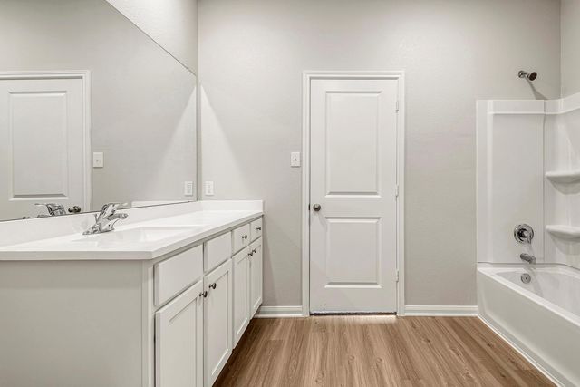 8208 Burnt Orchid Drive, Houston, TX 77016