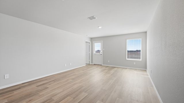 5529 ROLLINS Drive, Denton, TX 76249