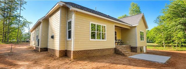 4564 Kimesville Road, Burlington, NC 27215