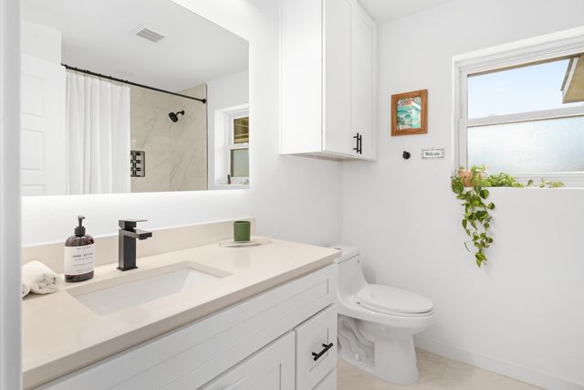 2321 Hartline Drive, Dallas, TX 75228