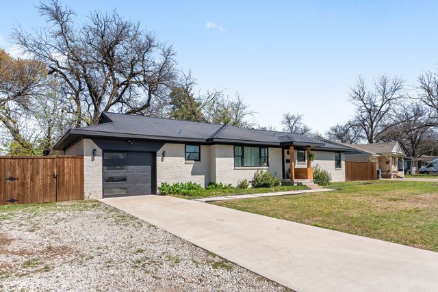 2321 Hartline Drive, Dallas, TX 75228