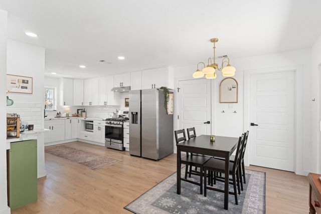 2321 Hartline Drive, Dallas, TX 75228