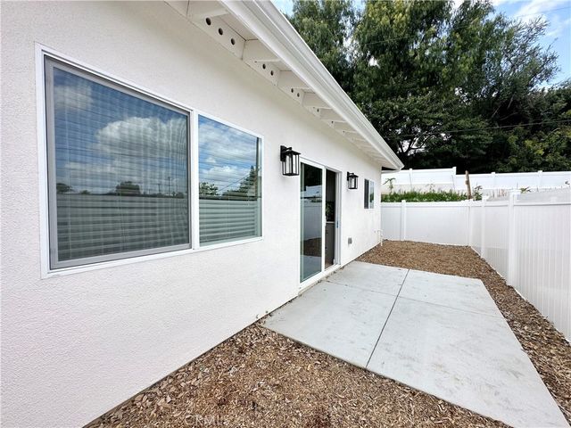 2418 Thorn Place A, Fullerton, CA 92835