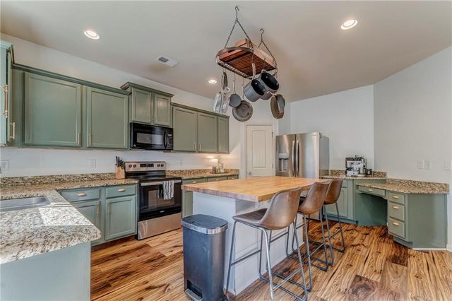 160 Renford Road, Ball Ground, GA 30107