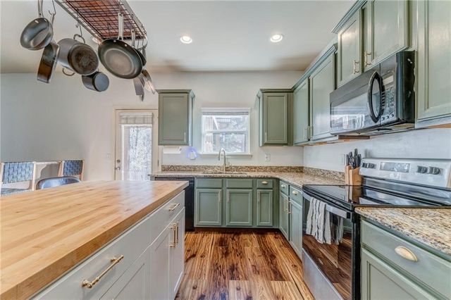 160 Renford Road, Ball Ground, GA 30107