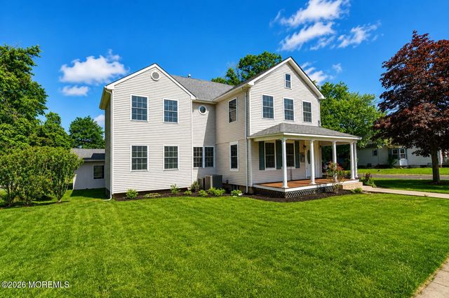 138 Church Street, Belford, NJ 07718