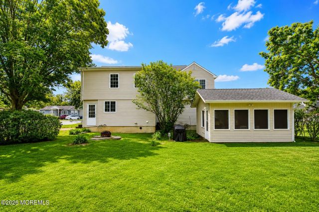 138 Church Street, Belford, NJ 07718