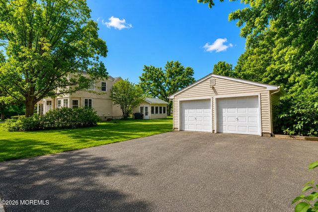 138 Church Street, Belford, NJ 07718