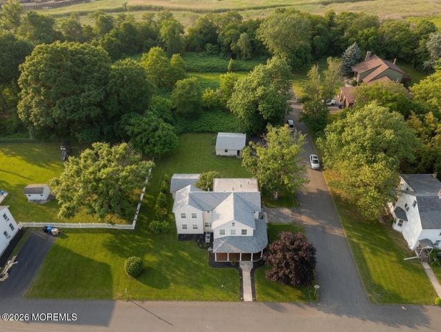 138 Church Street, Belford, NJ 07718
