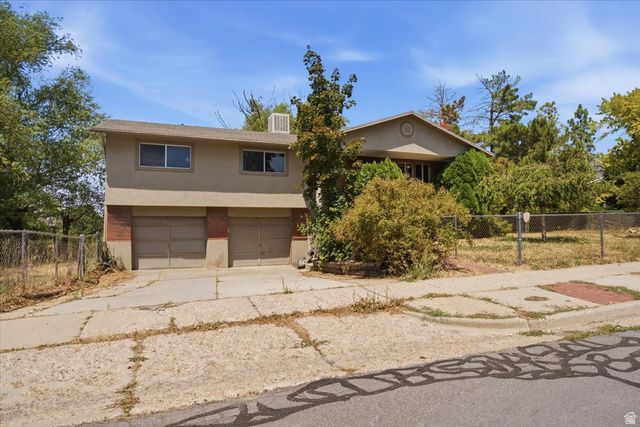2299 E 3025 N, Layton, UT 84040