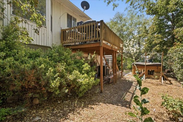 2299 E 3025 N, Layton, UT 84040
