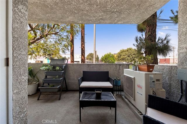 1200 Gaviota 104, Long Beach, CA 90813