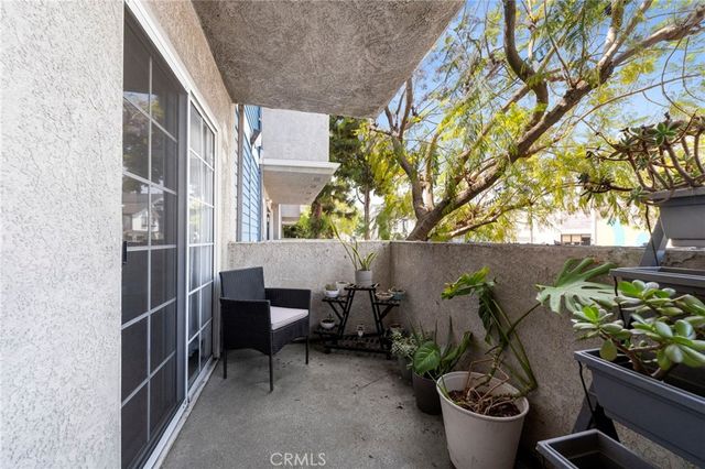 1200 Gaviota 104, Long Beach, CA 90813