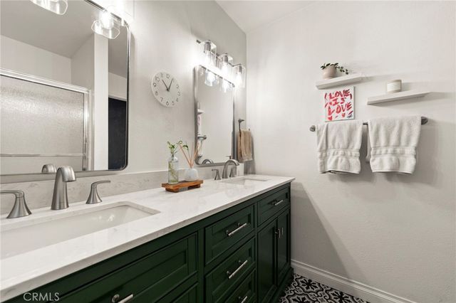 1200 Gaviota 104, Long Beach, CA 90813