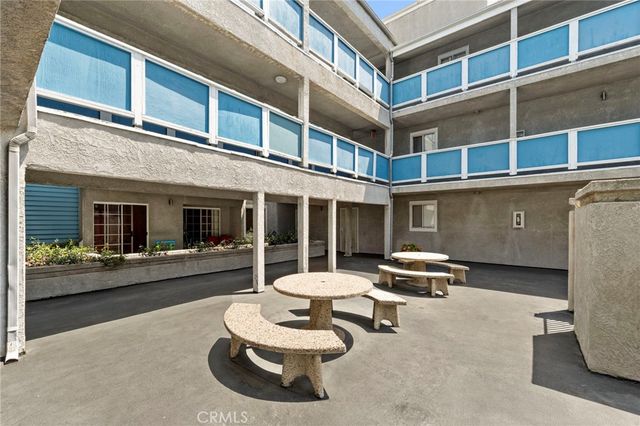 1200 Gaviota 104, Long Beach, CA 90813