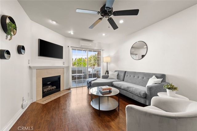 1200 Gaviota 104, Long Beach, CA 90813