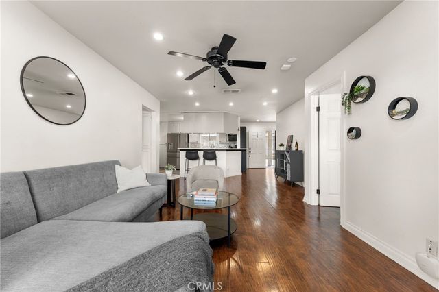 1200 Gaviota 104, Long Beach, CA 90813