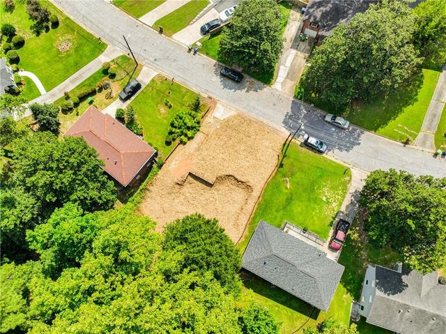 232 Oakcliff Court NW, Atlanta, GA 30331