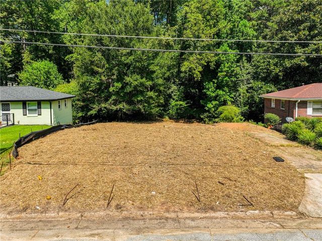 232 Oakcliff Court NW, Atlanta, GA 30331