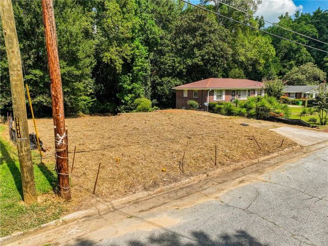 232 Oakcliff Court NW, Atlanta, GA 30331