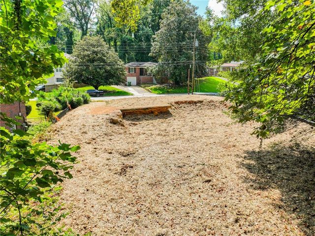 232 Oakcliff Court NW, Atlanta, GA 30331