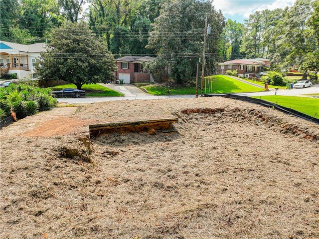 232 Oakcliff Court NW, Atlanta, GA 30331