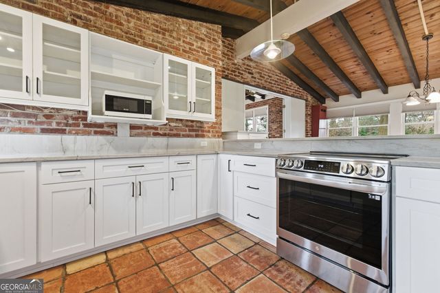 3302 Wynn Drive, Avondale Estates, GA 30002