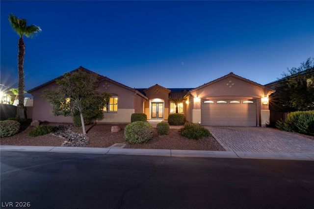 7347 Peace Rose Street, Las Vegas, NV 89131