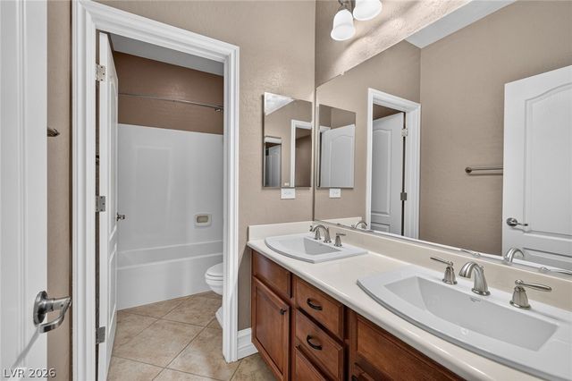 7347 Peace Rose Street, Las Vegas, NV 89131