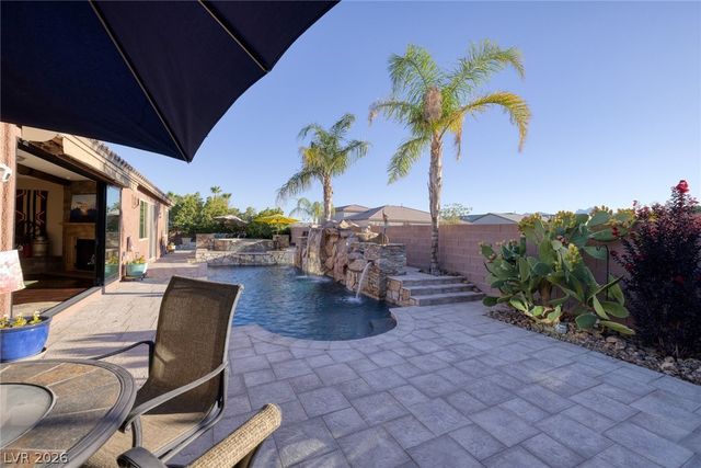 7347 Peace Rose Street, Las Vegas, NV 89131
