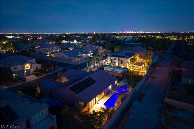 7347 Peace Rose Street, Las Vegas, NV 89131